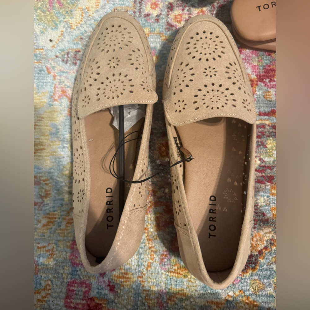 Torrid Beige Floral Cutout Loafers